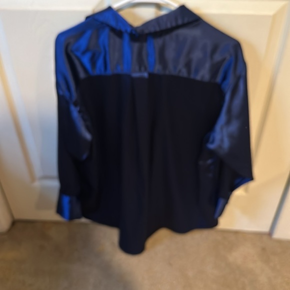 TCEC button down small - Picture 4 of 5